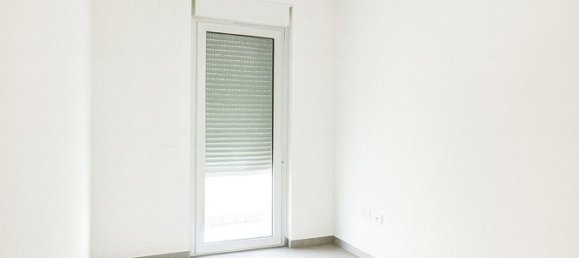 3 rooms Apartment in Vasto, Italy No. 284437 7