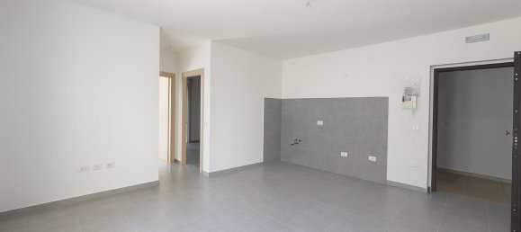 3 rooms Apartment in Vasto, Italy No. 284437 2