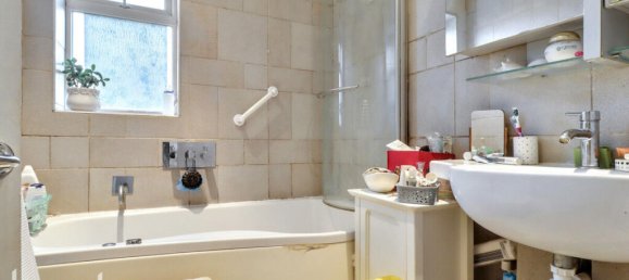 Бунгало с 2 спальнями в Кройдон, Великобритания № 4863 6