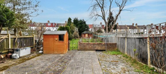 Бунгало с 2 спальнями в Кройдон, Великобритания № 4863 13