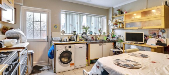 Бунгало с 2 спальнями в Кройдон, Великобритания № 4863 5