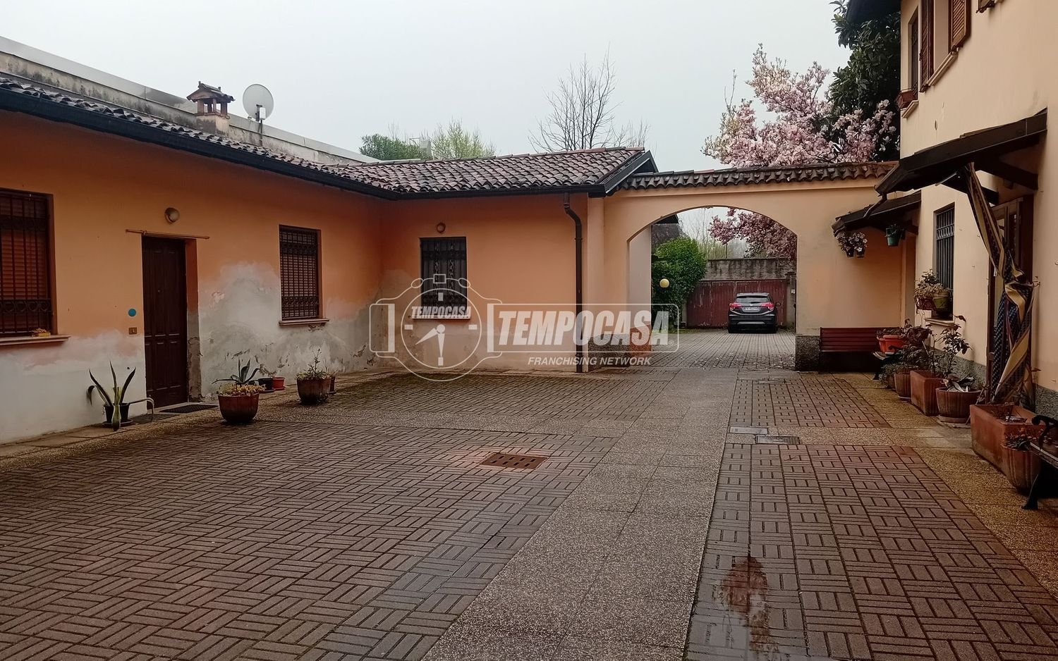 Apartamento de 2 divisões em Brescia, Italy N.º 66673