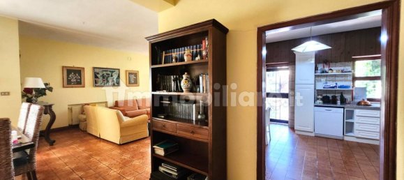 3 Schlafzimmer Villa in Rome, Italy, Nr. 295569 24