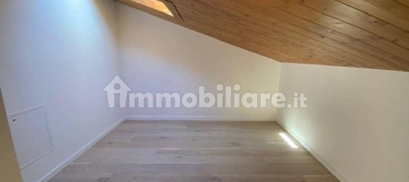2 bedrooms Penthouse in Menaggio, Italy No. 110138 24