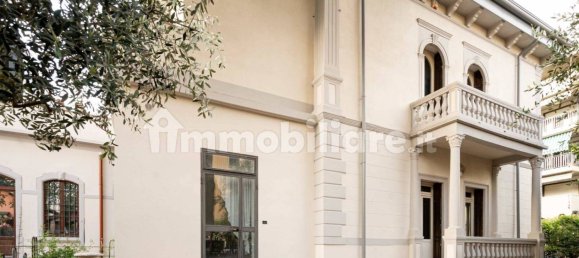 3 bedrooms Villa in Verona, Italy No. 272938 3