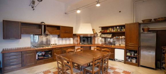 3 bedrooms Villa in Verona, Italy No. 272938 18