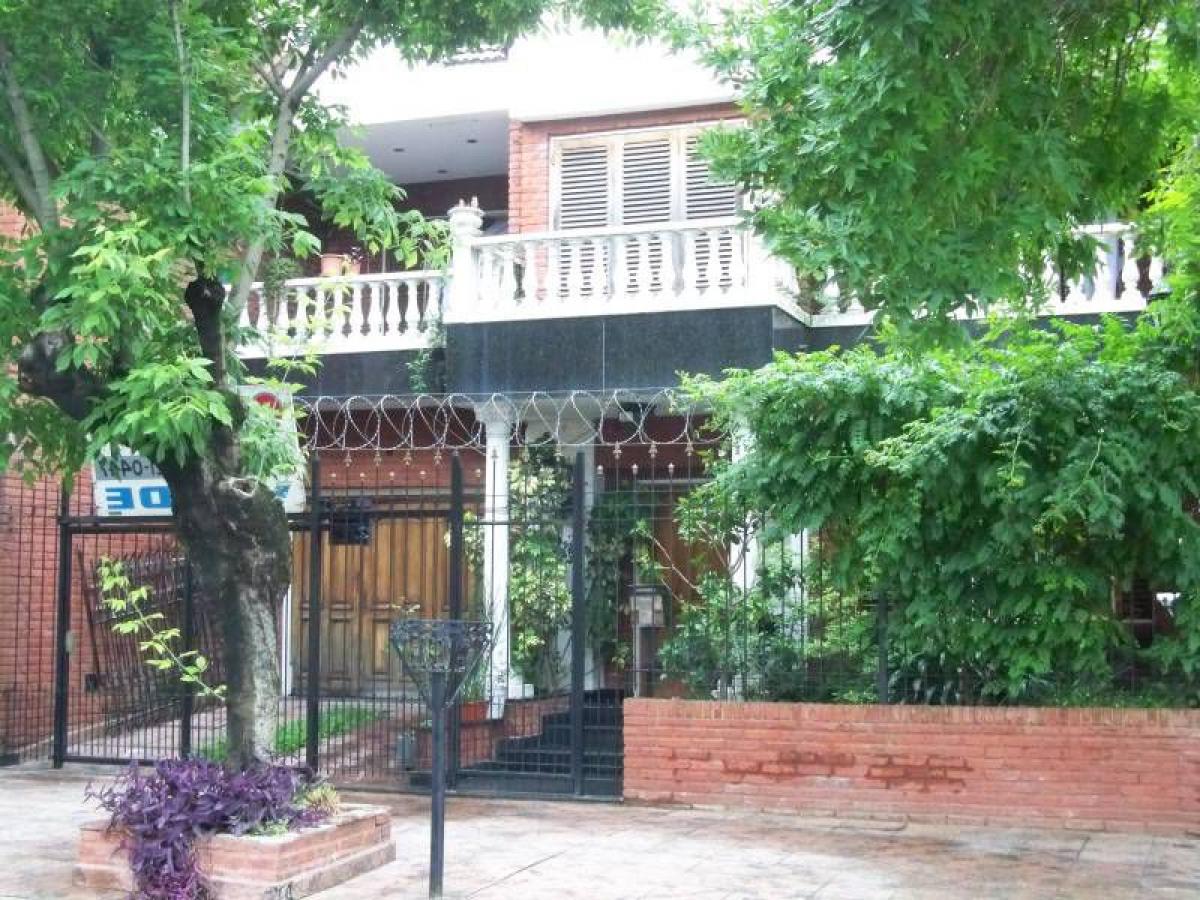 4 bedrooms House in Buenos Aires, Argentina No. 81301