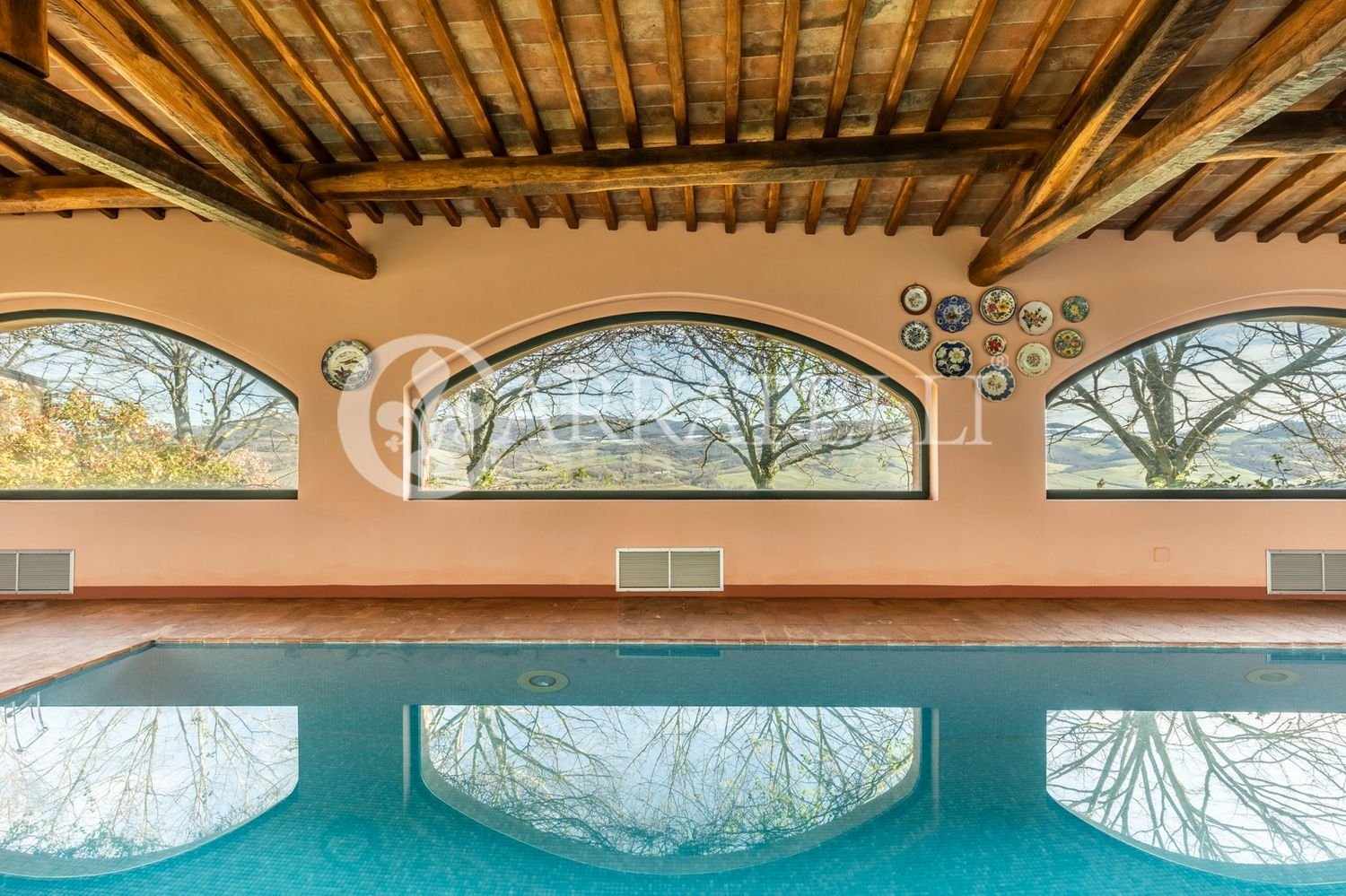 43 rooms House in Radicondoli, Italy No. 84293