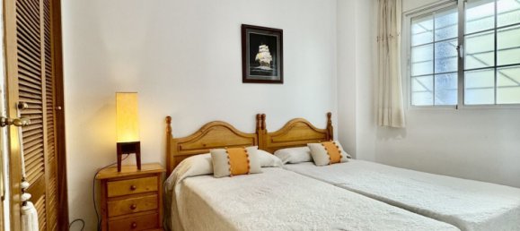 Apartamento de 2 dormitorios en Fuengirola, Spain No. 146568 9