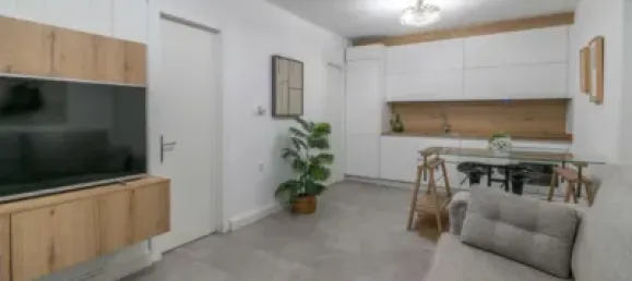 Apartamento de 2 dormitorios en Granada, Spain No. 176326 6