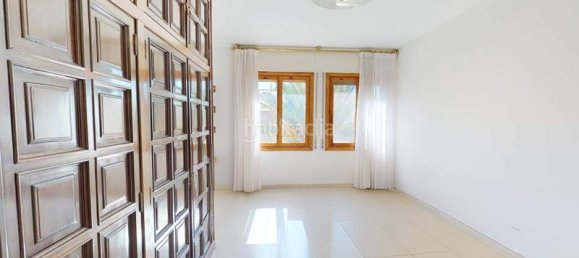 6 غرف نوم منزل في Zaragoza, Spain رقم 65243 30