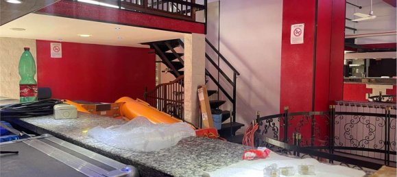 200m² Commercial property in Turin, Italy No. 179427 14