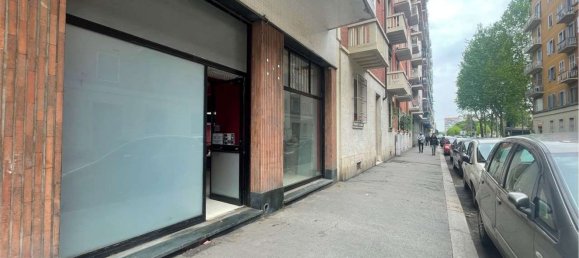 200m² Commercial property in Turin, Italy No. 179427 6