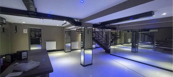 200m² Commercial property in Turin, Italy No. 179427 48