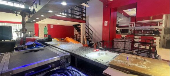 200m² Commercial property in Turin, Italy No. 179427 13