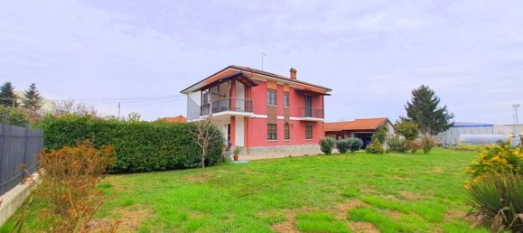 2 Schlafzimmer Villa in Frossasco, Italy, Nr. 203378 13