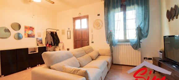 3 rooms Apartment in Novara, Italy No. 160620 6