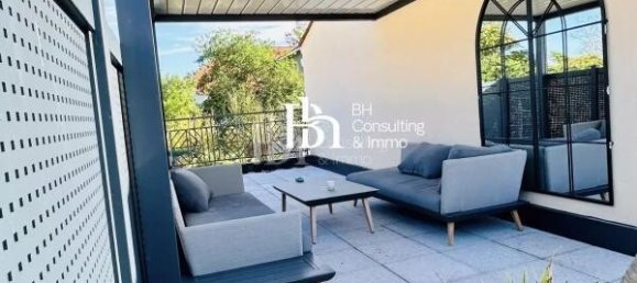 4 bedrooms Villa in Villenave-d'Ornon, France No. 352198 2