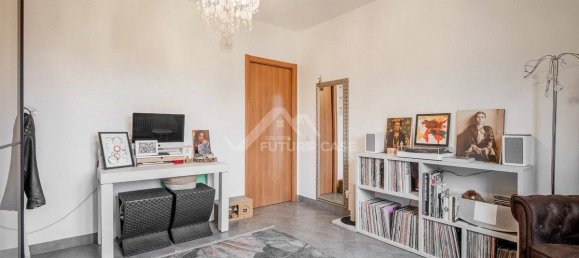 3 bedrooms Apartment in Reggio Emilia, Italy No. 374292 12