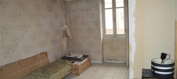 3 Schlafzimmer Haus in Vierzon, France, Nr. 322860 5