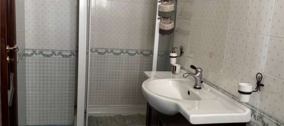 Apartamento de 4 dormitorios en Sant'Agata li Battiati, Italy No. 311735 8