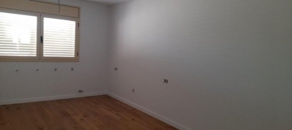 4 غرف نوم منزل في Lleida, Spain رقم 153466 24