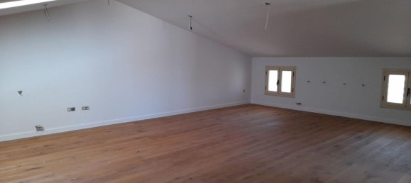 4 غرف نوم منزل في Lleida, Spain رقم 153466 18