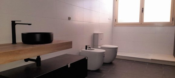 4 غرف نوم منزل في Lleida, Spain رقم 153466 17