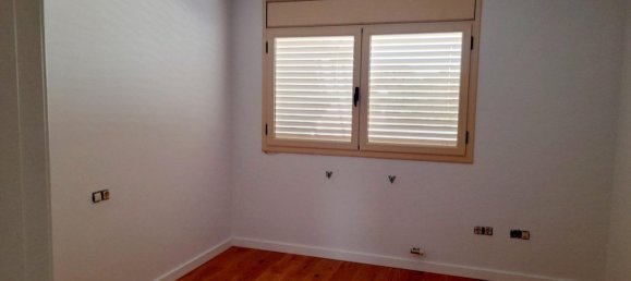 4 غرف نوم منزل في Lleida, Spain رقم 153466 13