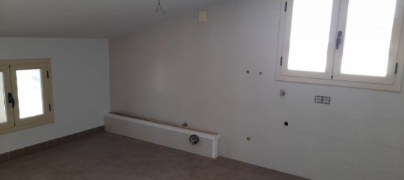 4 غرف نوم منزل في Lleida, Spain رقم 153466 22