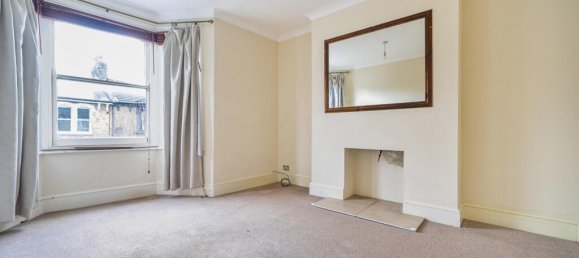 2 bedrooms Apartment in London, United Kingdom No. 7583 2