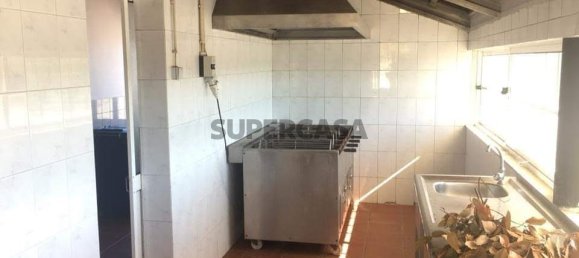  Commercial property in Obidos, Portugal No. 157901 8