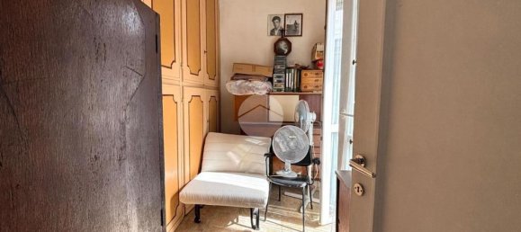 3-Zimmer Wohnung in Rome, Italy, Nr. 151989 10