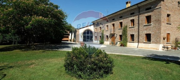 Casa de 4 dormitorios en Ostiglia, Italy No. 319450 2