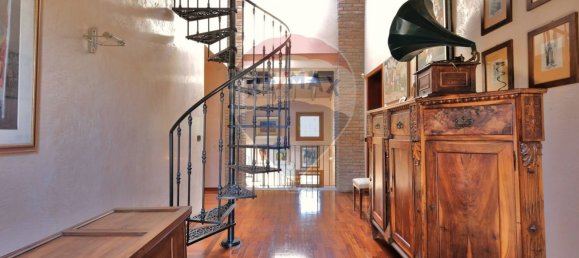 Casa de 4 dormitorios en Ostiglia, Italy No. 319450 8