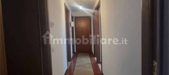 2 Schlafzimmer Wohnung in Varese, Italy, Nr. 344042 2