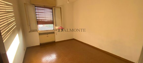 5-Zimmer Wohnung in Bologna, Italy, Nr. 124746 9
