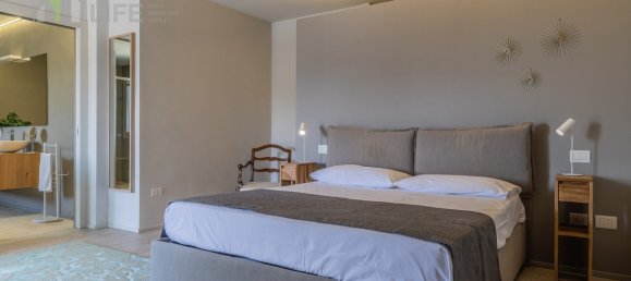 3 bedrooms Penthouse in Vicenza, Italy No. 352656 7