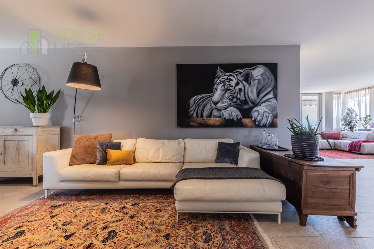 3 bedrooms Penthouse in Vicenza, Italy No. 352656