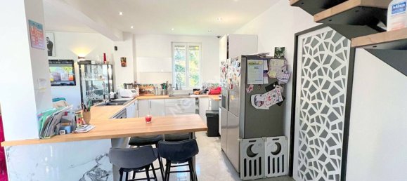 5 bedrooms Villa in Chaumont-en-Vexin, France No. 155399 5