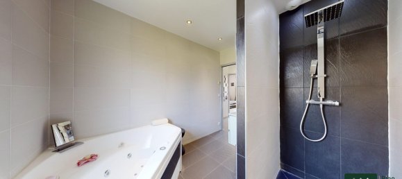 2 bedrooms House in Beville-le-Comte, France No. 221699 25