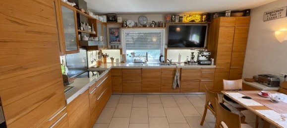 4 bedrooms House in Wiesbaden, Germany No. 23777 3