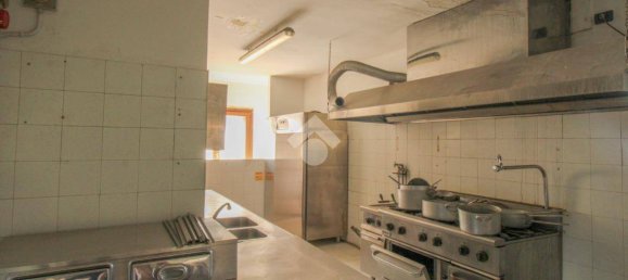 2 rooms Commercial property in Castrezzato, Italy No. 233478 8