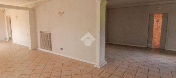 2 rooms Commercial property in Castrezzato, Italy No. 233478 6