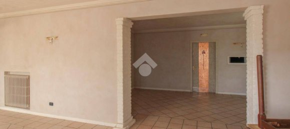 2 rooms Commercial property in Castrezzato, Italy No. 233478 13