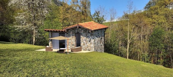 Villa de 2 habitaciónes en Tignale, Italy No. 23584 3