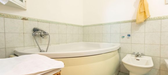 Квартира с 2 комнатами в Масса Мариттима, Италия № 189466 23