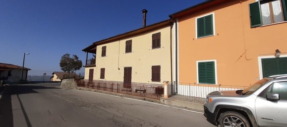 2 bedrooms Apartment in Minucciano, Italy No. 288069 4