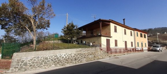 2 bedrooms Apartment in Minucciano, Italy No. 288069 5