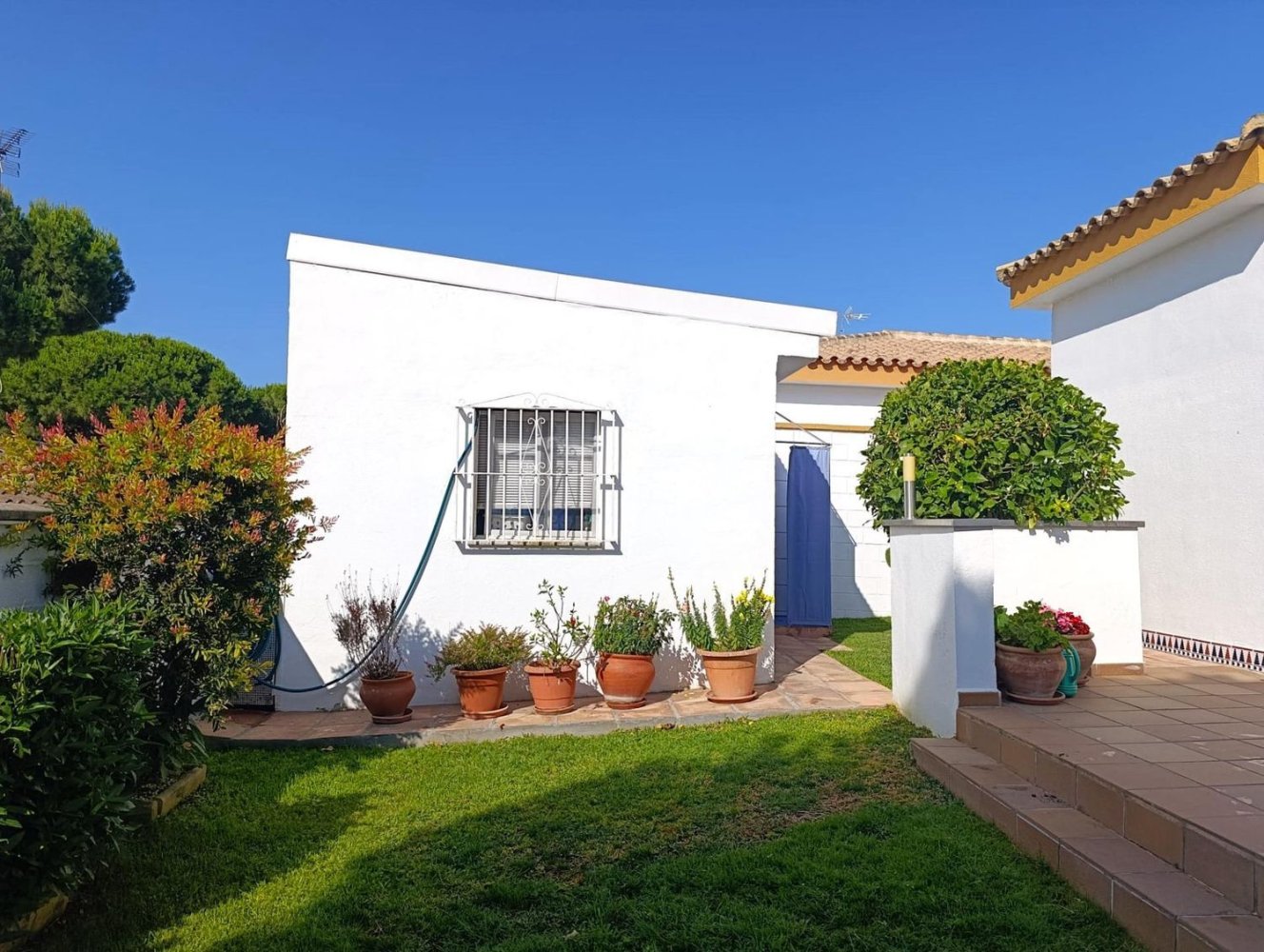 2 bedrooms House in La Barrosa, Spain No. 166576